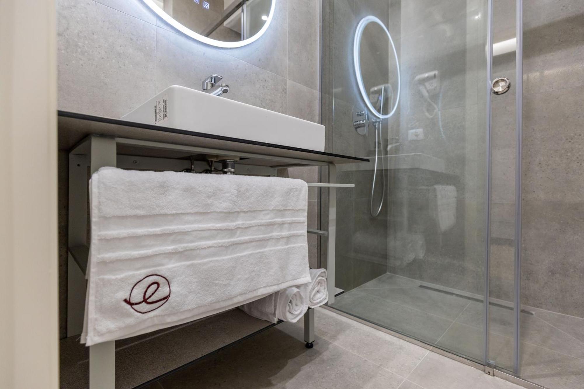Apartahotel Ener *